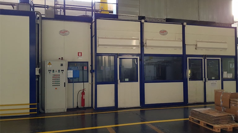 R.is.m.i - Impianto pressurizzato per verniciatura a liquido